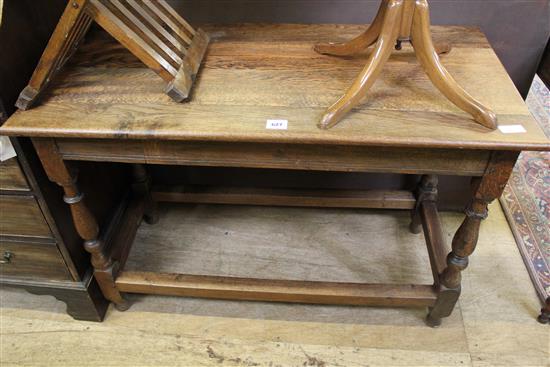 Oak side table with drawers